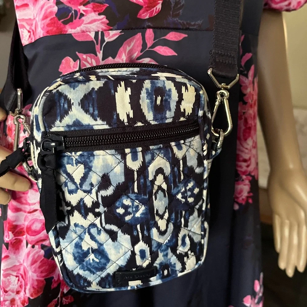 Vera Bradley‎ mini crossbody belt bag